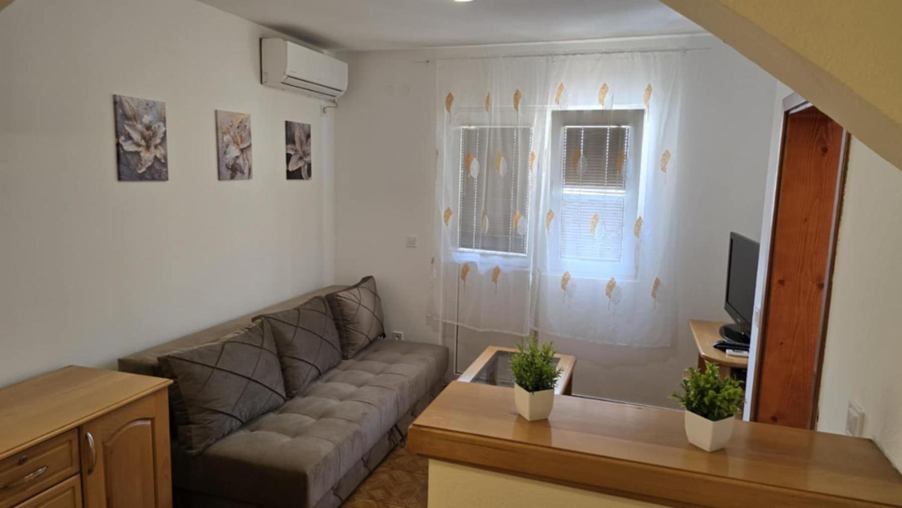 Vito Apartments ストモレ エクステリア 写真